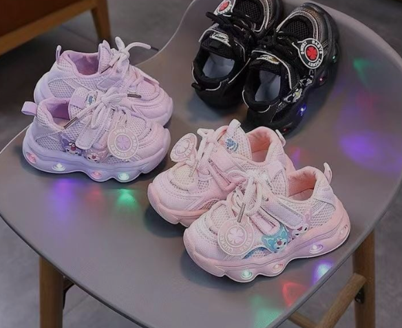 Choosing the Right Baby Shoes: A Guide for New Parents